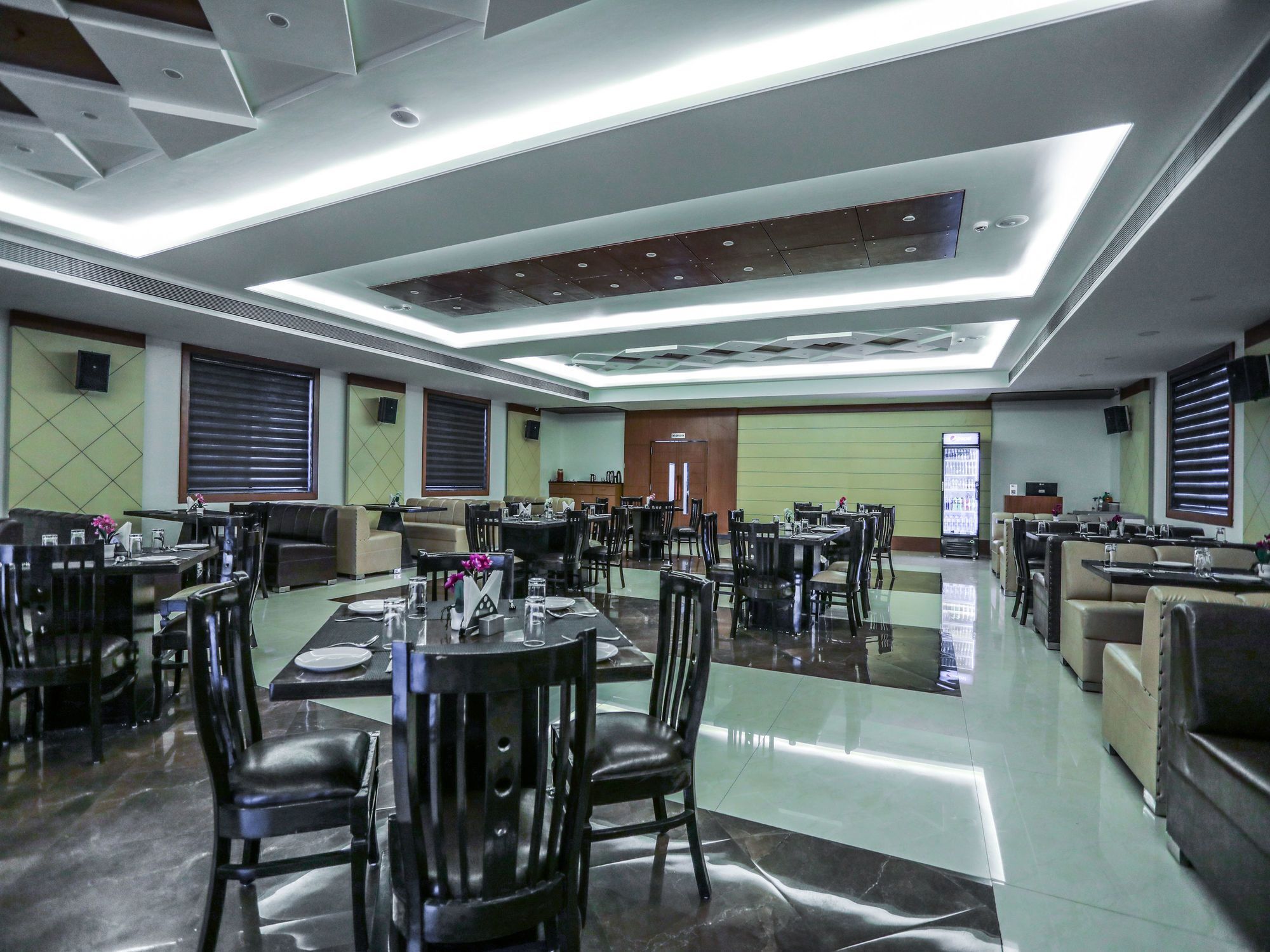 Fabhotel La Pearl Bhopal Eksteriør bilde